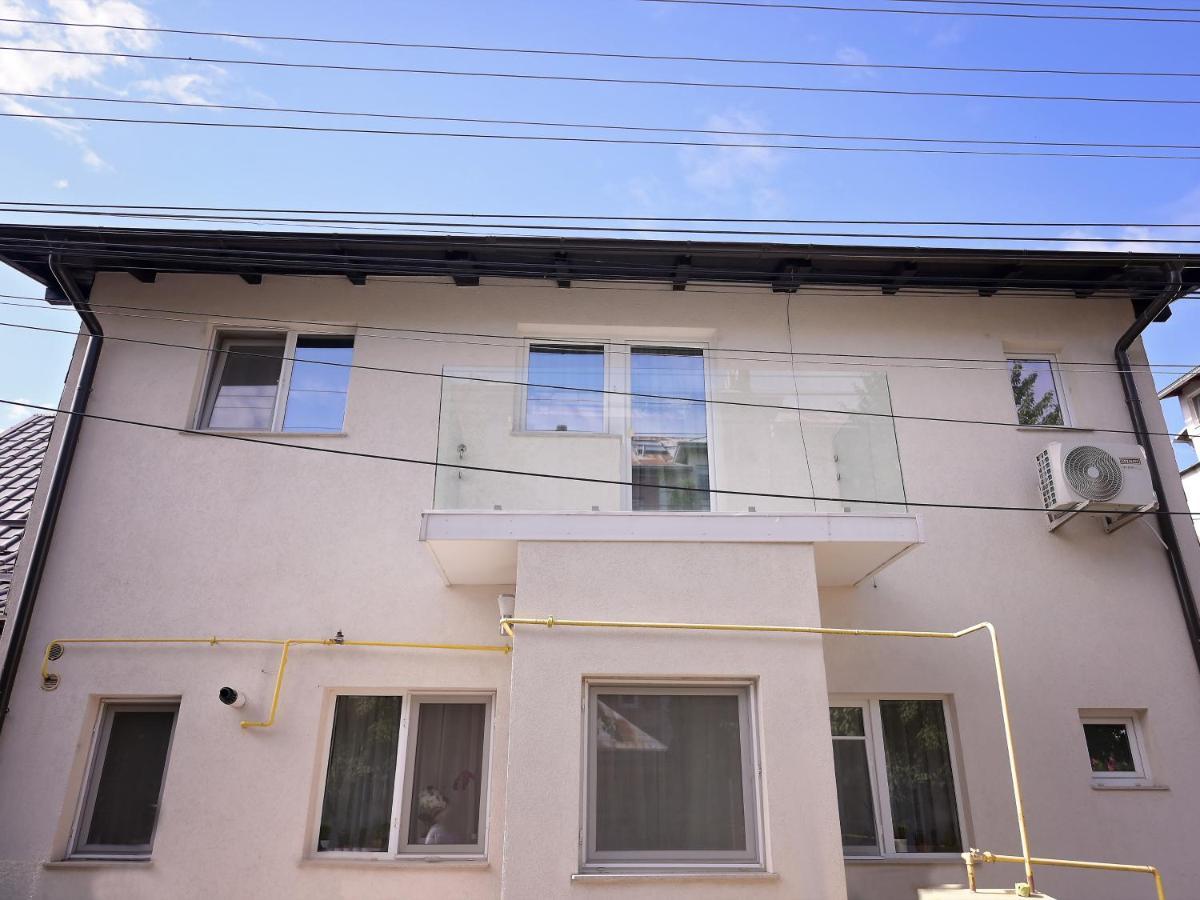 Villa Ase Premium House Suceava Exterior foto